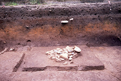 縄文時代早期の配石遺構